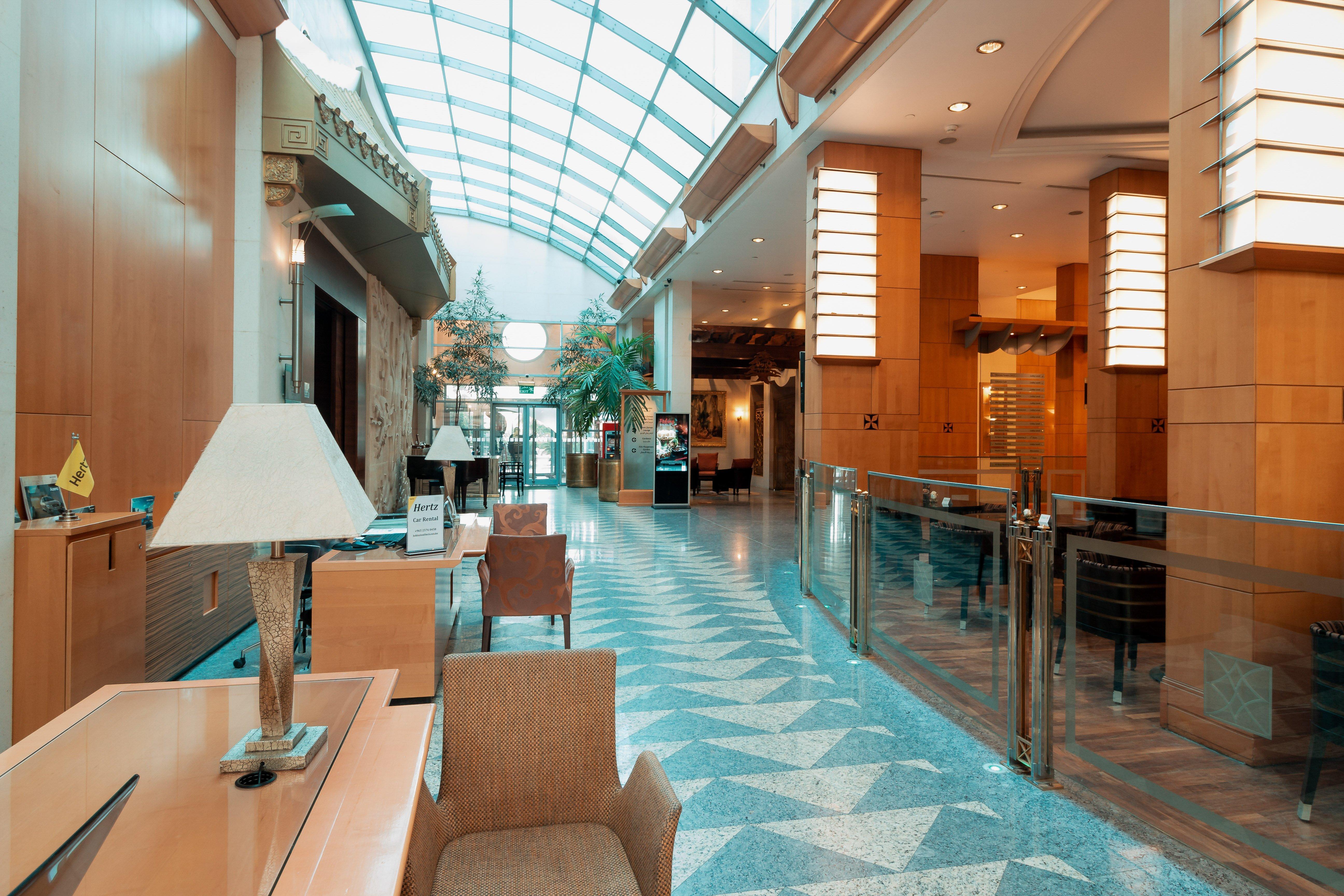 Holiday Inn - Suites Kuwait Salmiya By Ihg Kuvait Kültér fotó